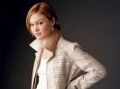 A sweet Julia Stiles photo