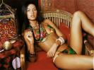 Aline Nakashima and an oriental ambient