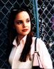 Another good pose by Mena Suvari