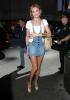 Cameron Diaz cool in jeans skirt