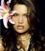 Elissa Sursara With pink flower