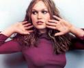 Julia Stiles Looking There