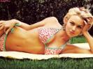 Sexy Kelly Carlson Enjoying the Summers
