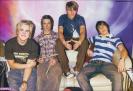 Stunning poses of McFly