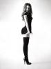 The hot long legs of Evangeline Lilly The hot long legs of Evangeline Lilly