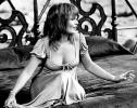Valerie Perrine Photo