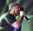 aaron lewis image1