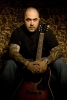 aaron lewis img