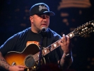aaron lewis picture1