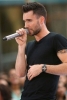 adam levine pic1