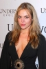 agnes bruckner photo2