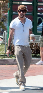 aj mclean