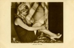 alice white img