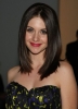 alison brie photo1