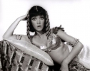 amanda barrie picture1