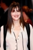 amira casar image