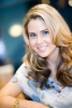 anna hutchison image