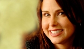 anna hutchison picture1
