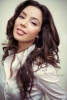 azra akin image1