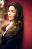 azra akin photo1