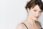 bellamy young img