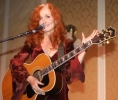 bonnie raitt photo