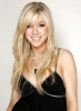 caleigh peters picture2
