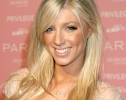 caleigh peters picture4