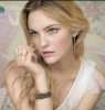 caroline trentini photo2