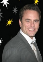 charles esten