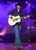 chris young image2