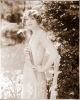 claire windsor picture2