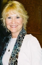 dee wallace stone