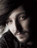 diego luna image