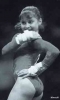 dominique moceanu photo2