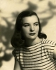 ella raines photo
