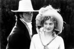 greg wise photo