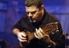 gustavo santaolalla pic