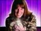 gwyneth strong picture2