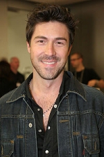 kyan douglas
