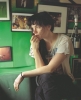 leona naess img