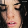 leona naess picture4
