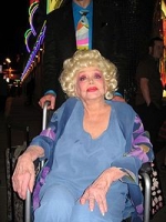 liz renay