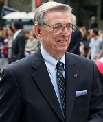 lou carnesecca
