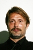 mads mikkelsen picture