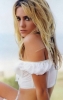 martina stella picture