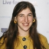 mayim bialik picture3 mayim bialik picture3
