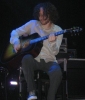 mike einziger image