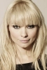 myanna buring pic