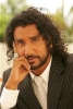naveen andrews photo